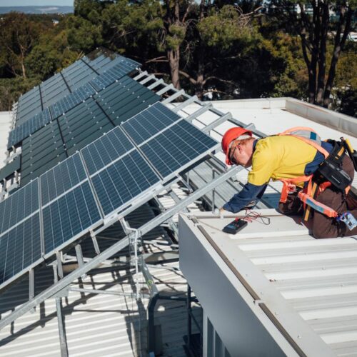rooftop solar panels and installer